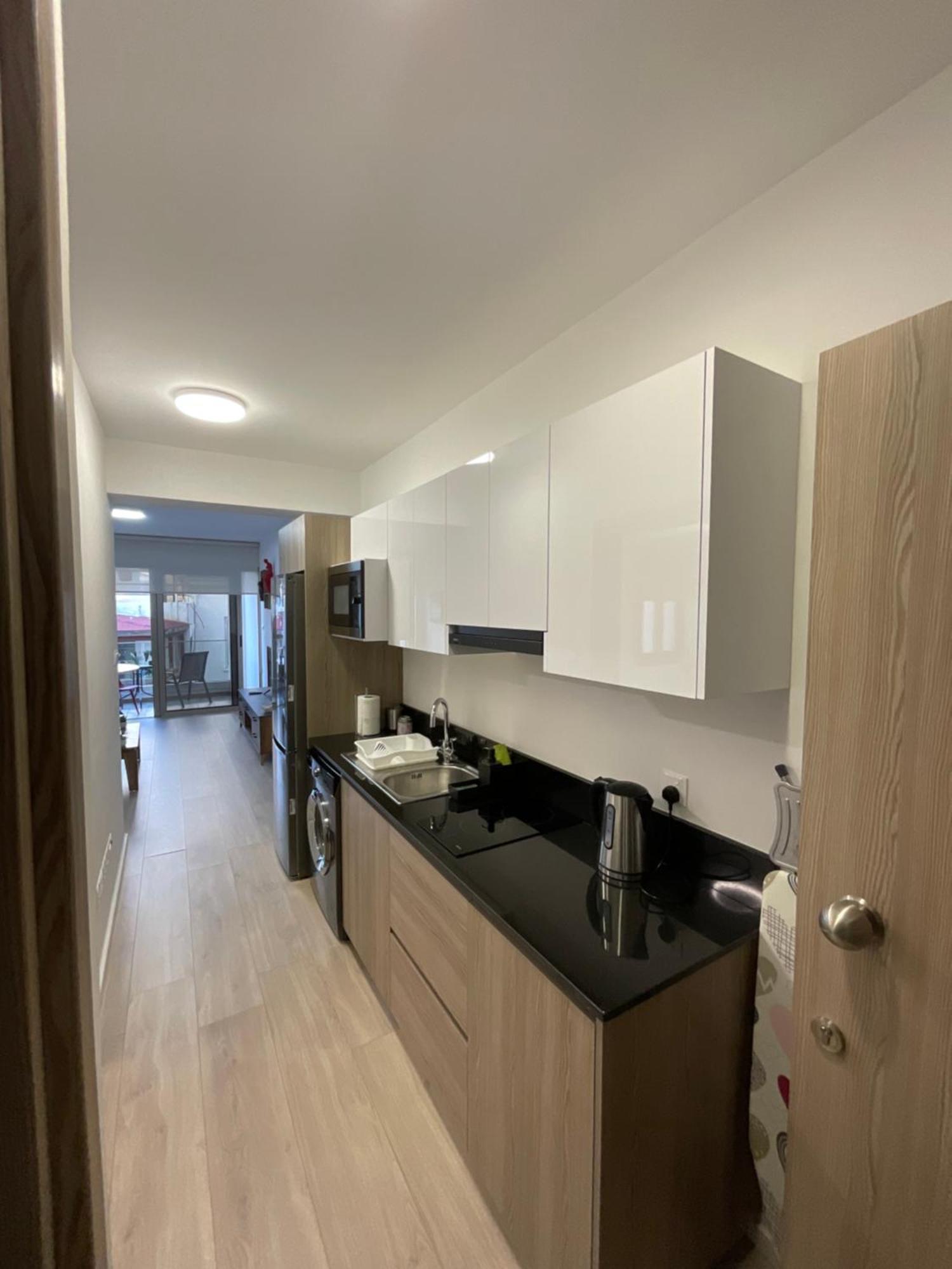 Le Voyageur Apartment Larnaca Luaran gambar